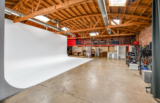 More details for 2982-2984 W Pico Blvd, Los Angeles, CA - Light Industrial for Rent