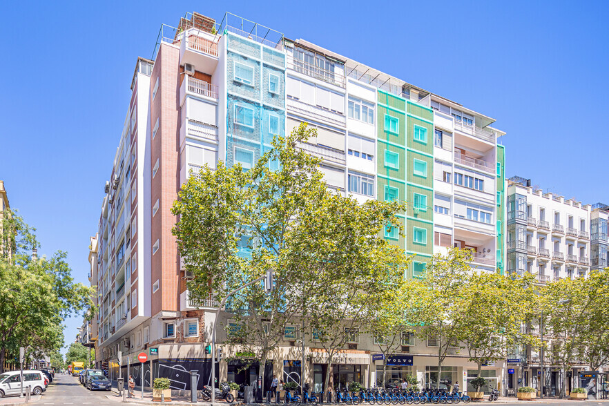 Calle de Goya, 99, Madrid, Madrid for rent - Primary Photo - Image 1 of 2