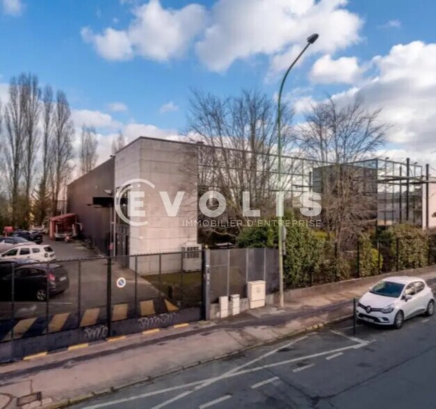 3 Rue De La Croix Martre, Palaiseau to rent - Building Photo - Image 2 of 3