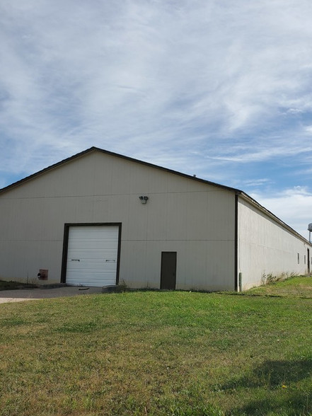 1655 Industrial Ave, Sidney, NE for rent - Primary Photo - Image 1 of 6