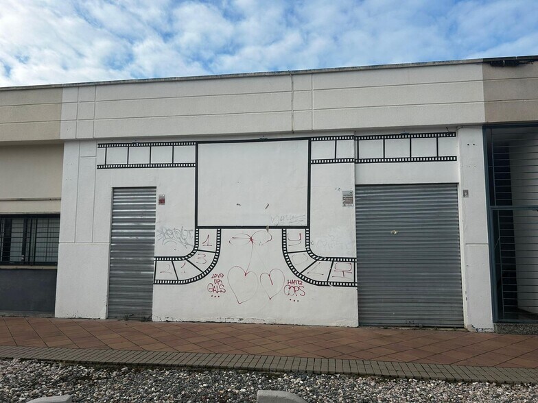 Avenida de Miguel de Cervantes, 2, Murcia, Murcia to rent - Primary Photo - Image 1 of 7