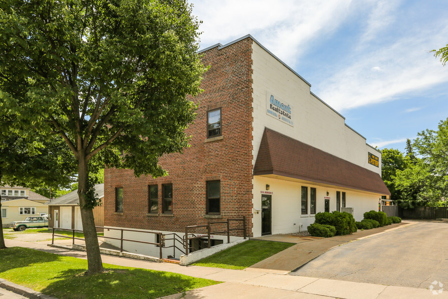 550 N Morrison St, Appleton, WI for rent - Primary Photo - Image 1 of 1