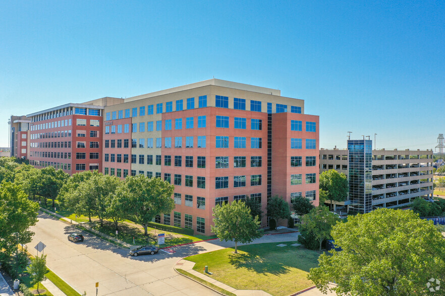 4716 Alliance Blvd, Plano, TX for rent - Building Photo - Image 3 of 5