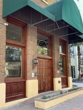 1121 E Twiggs St, Tampa, FL for rent Building Photo- Image 1 of 7