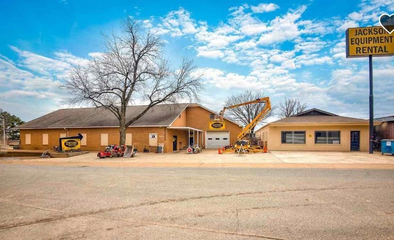 100 E 3rd St, Mountain Home, AR for sale - Building Photo - Image 1 of 1