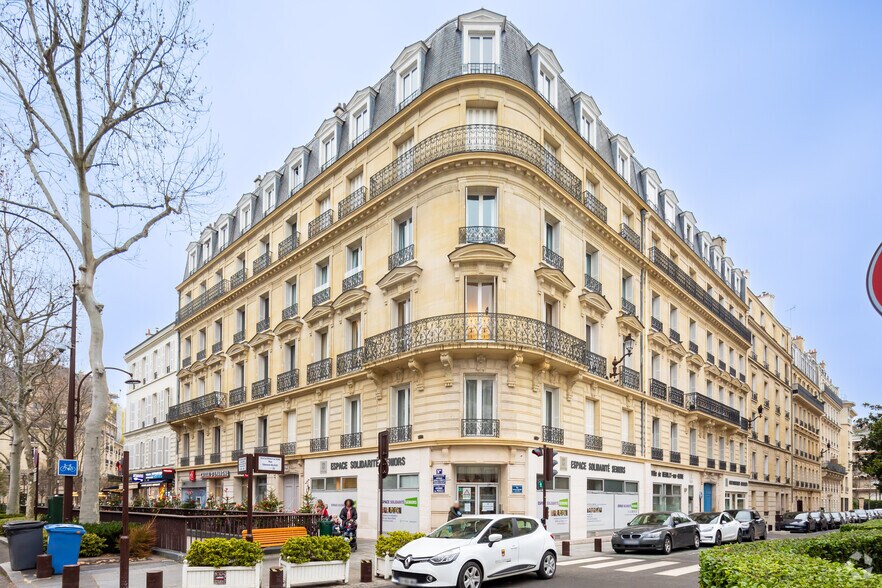 98 Avenue Achille Peretti, Neuilly-sur-Seine to rent - Primary Photo - Image 1 of 2