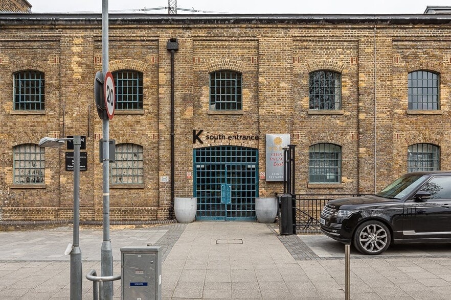 1-4 Western Gtwy, London to rent - Building Photo - Image 2 of 11