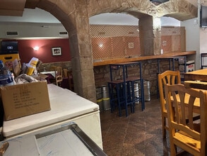 Retail in Villanueva de Perales, Madrid to rent Interior Photo- Image 2 of 6