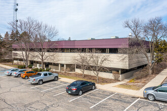 2620 Horizon Dr SE, Grand Rapids, MI for rent Building Photo- Image 1 of 5