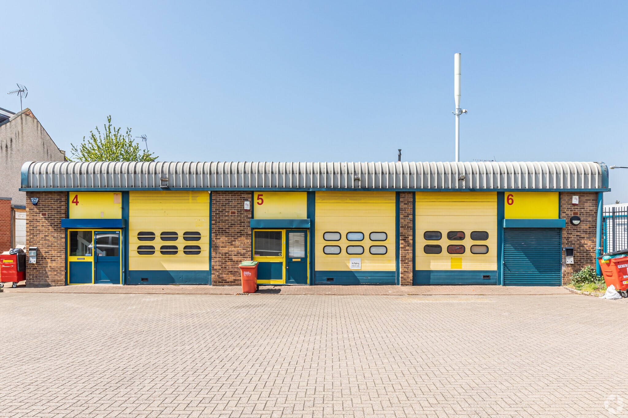 Clifford Rd, London for sale Primary Photo- Image 1 of 1