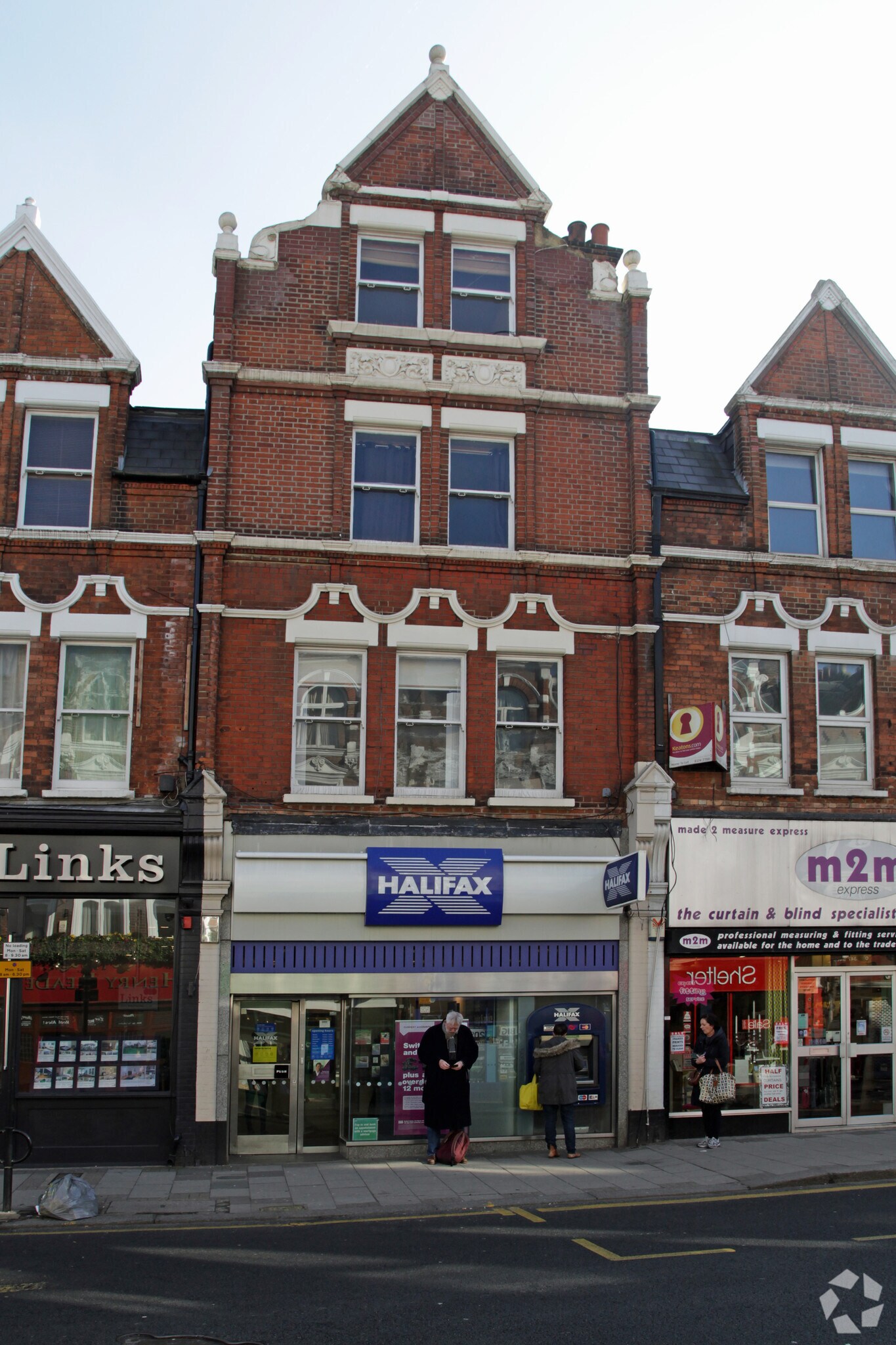 6 Broadway Para, London for sale Primary Photo- Image 1 of 1