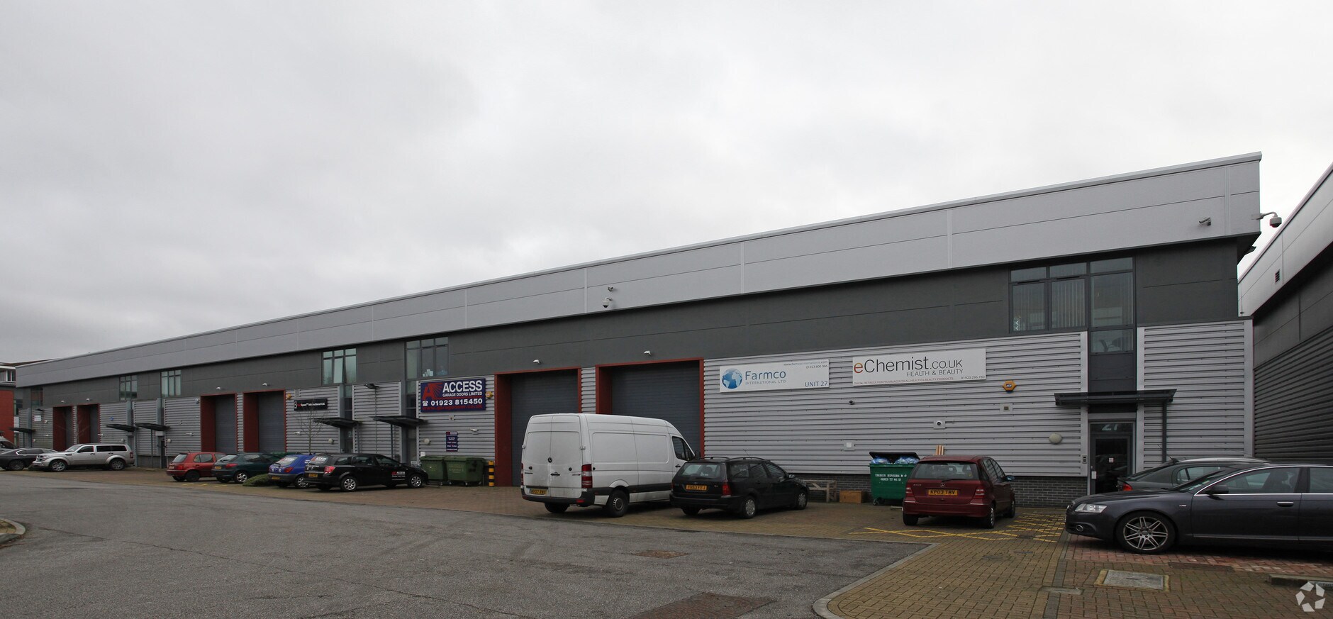 Dwight Rd, Watford WD18 9DA UK