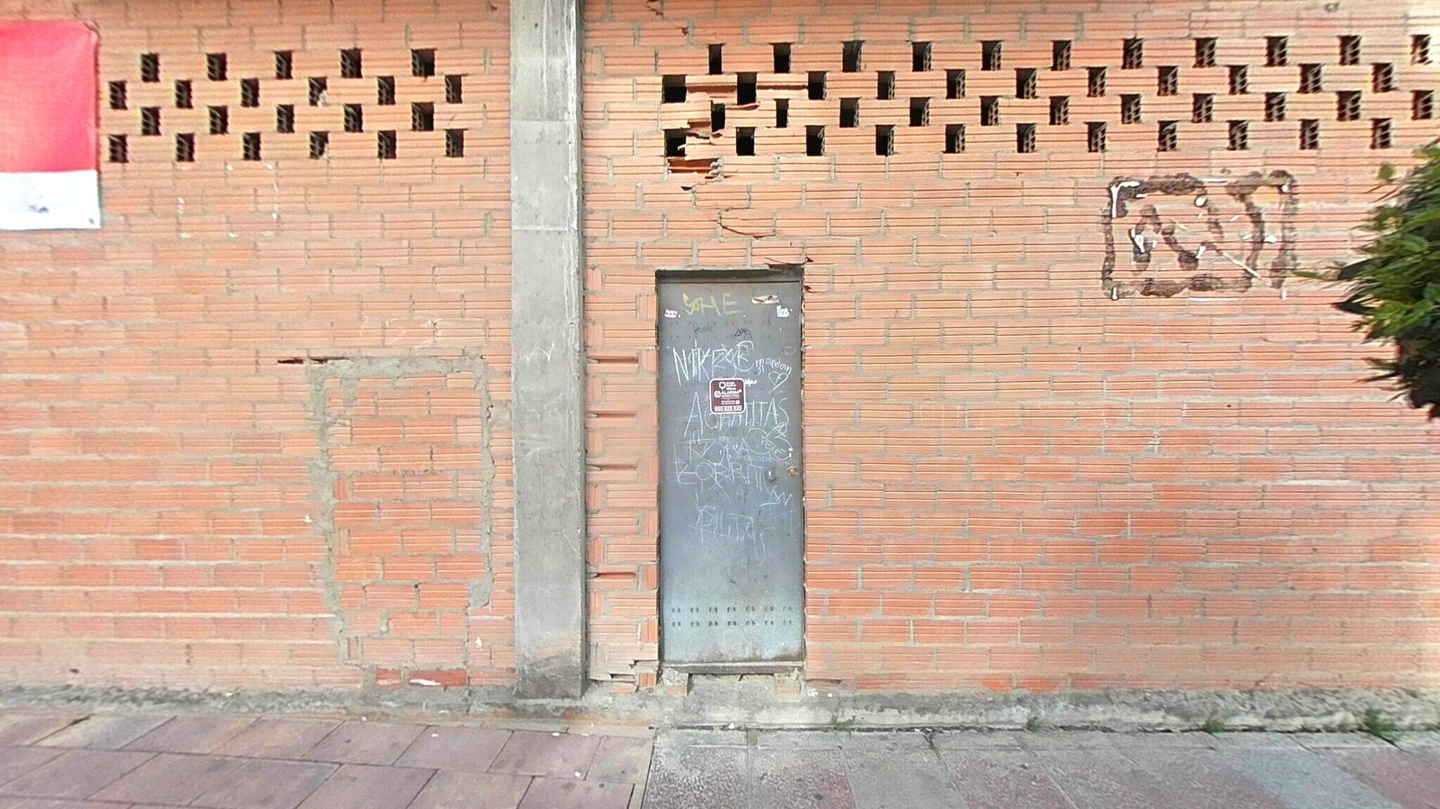 Retail in Utebo for sale Building Photo- Image 1 of 19