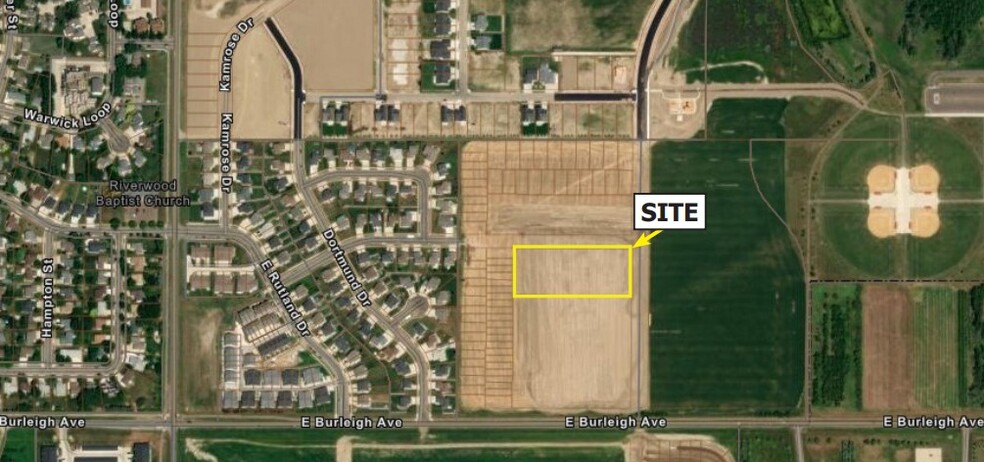 417 Freiburg Ln, Bismarck, ND for sale - Building Photo - Image 1 of 2