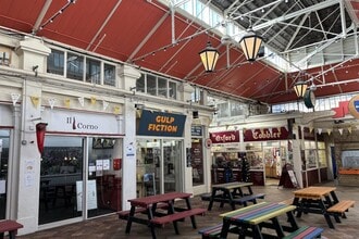 The Oxford Covered Mark, Oxford to rent Interior Photo- Image 2 of 2