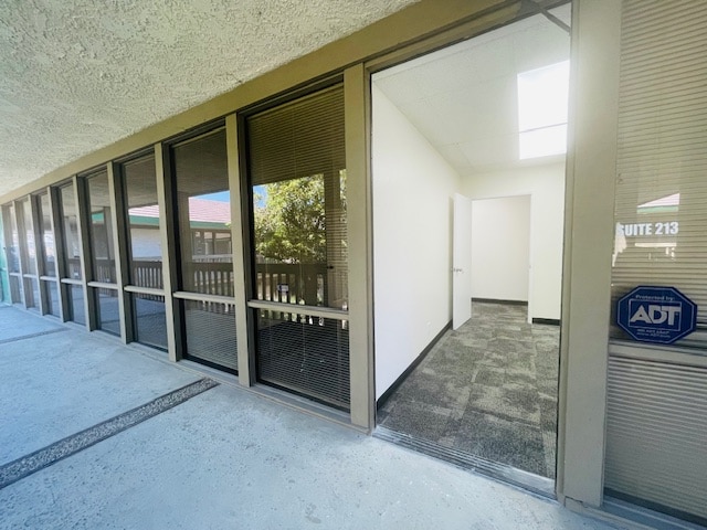 222 N Mountain Ave, Upland, CA to rent Interior Photo- Image 1 of 9