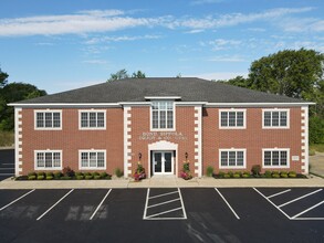 2786 Som Center Rd, Willoughby, OH for rent Building Photo- Image 1 of 6