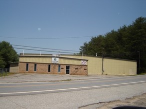 751 Tusquittee Rd, Hayesville, NC for sale Primary Photo- Image 1 of 1