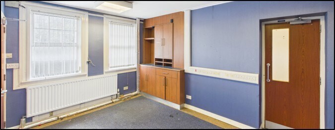 1 Old Glasgow, Glasgow for sale - Interior Photo - Image 2 of 7