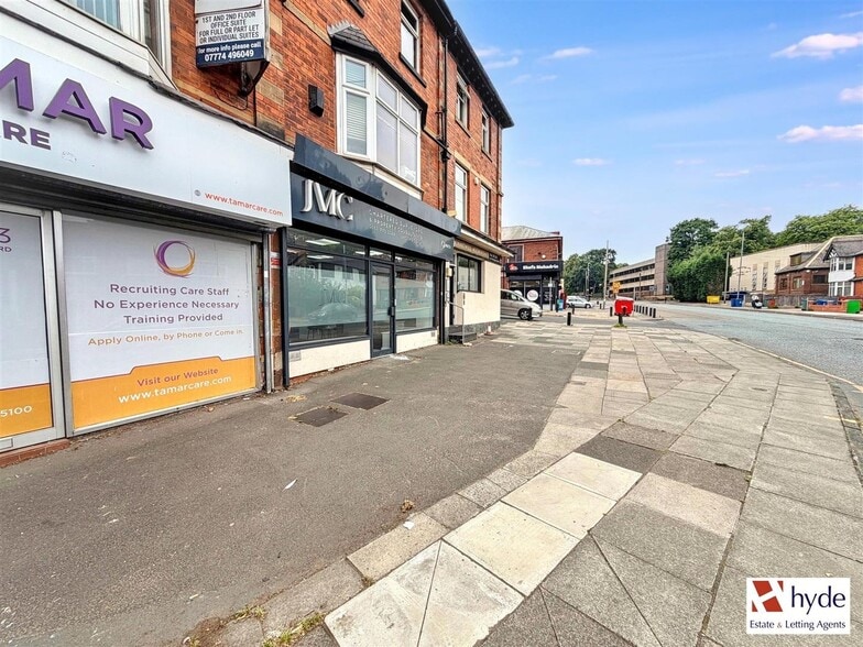 45-47 Bury New Rd, Manchester to rent - Building Photo - Image 3 of 24