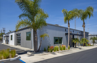 1945 Placentia Ave, Costa Mesa, CA for sale Primary Photo- Image 1 of 1