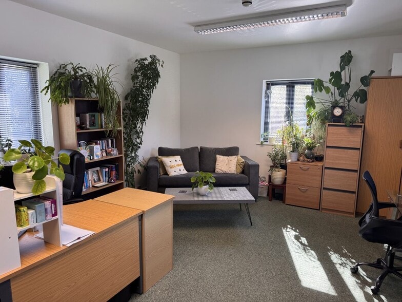 Wycke Hill, Maldon to rent - Interior Photo - Image 3 of 5