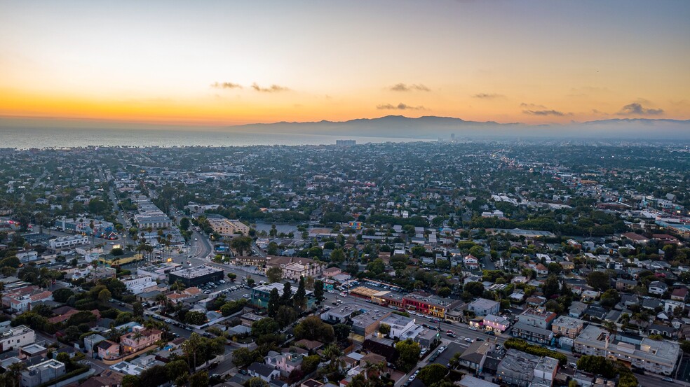 3105 Washington Blvd, Marina Del Rey, CA for rent - Aerial - Image 2 of 8