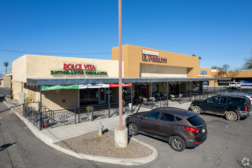 3175 N Campbell Ave, Tucson, AZ for rent - Building Photo - Image 1 of 5