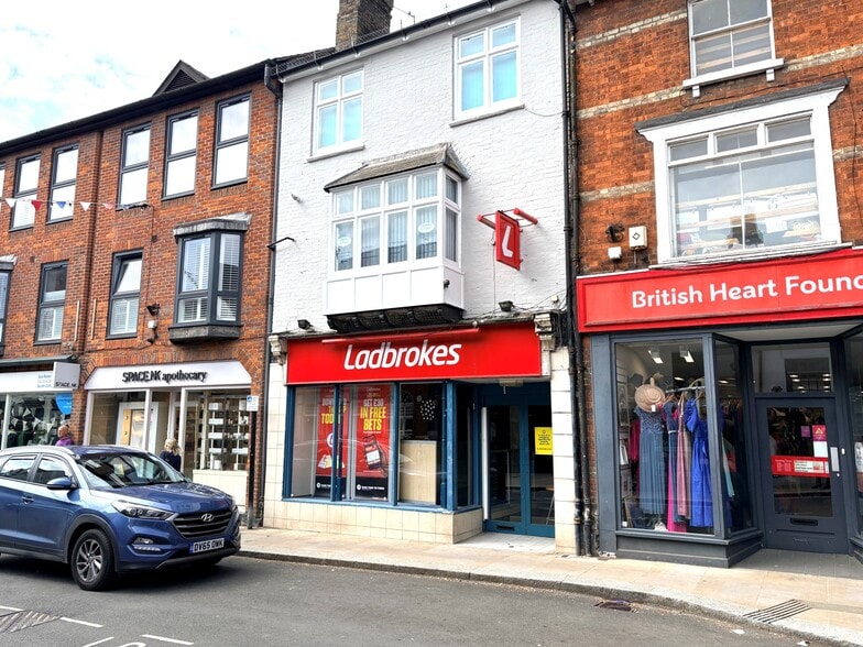 24 Duke St, Henley On Thames to rent - Building Photo - Image 2 of 2