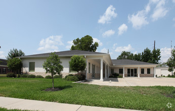 17385 Village Green Dr, Houston, TX for sale Building Photo- Image 1 of 1