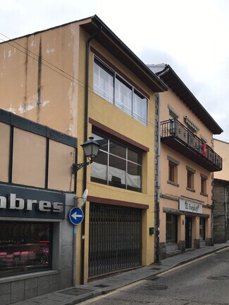 More details for Calle Carmen, 13, Cercedilla - Retail to Rent