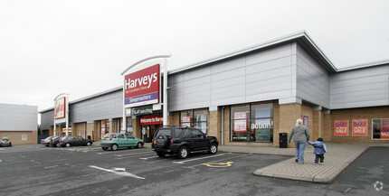 Colliers Way, Telford for rent Building Photo- Image 1 of 9