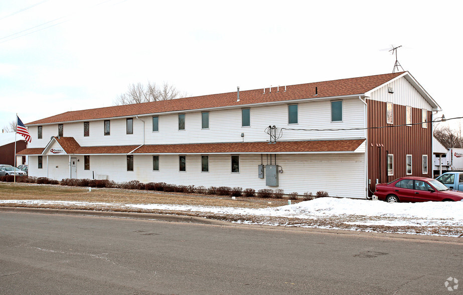 1395-1415 Maras St S, Shakopee, MN for rent - Primary Photo - Image 1 of 3