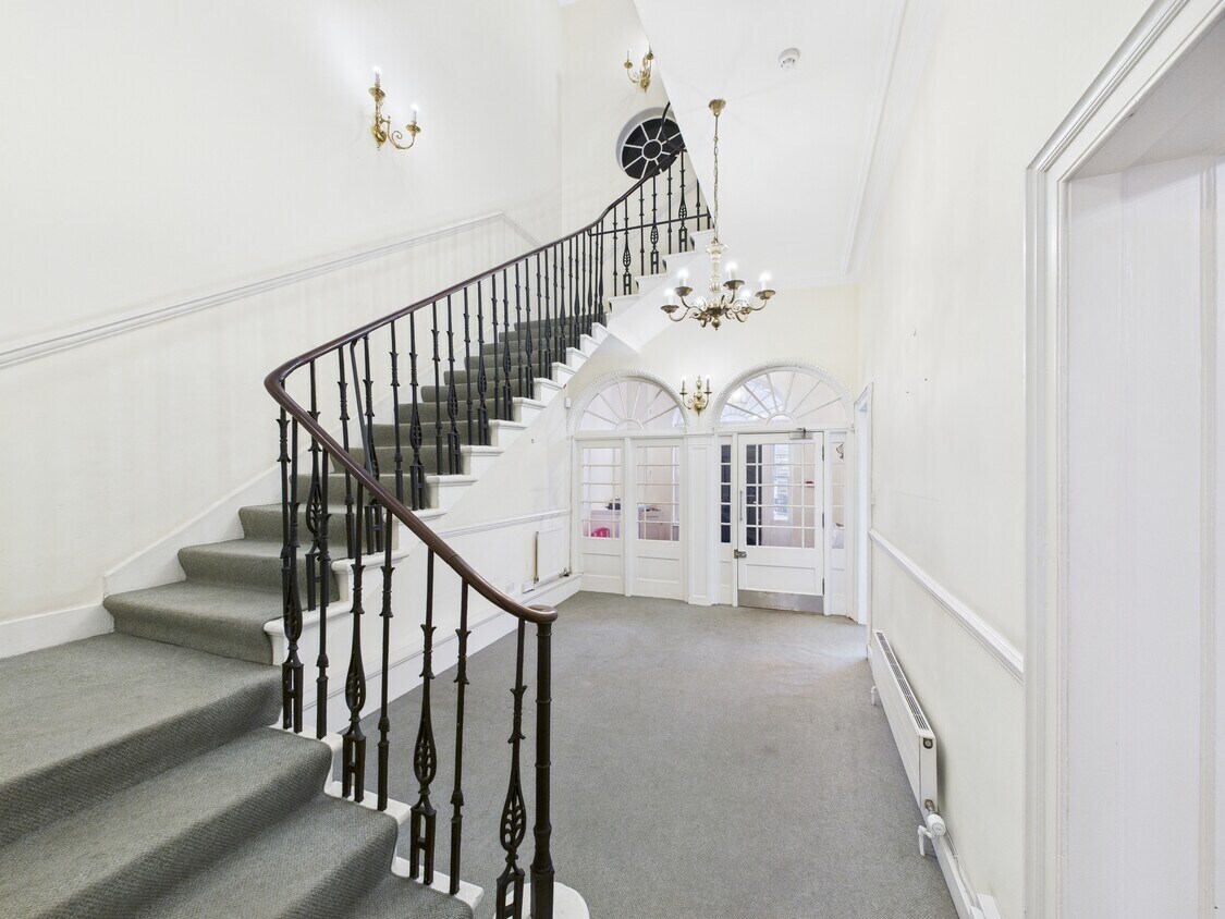 17 Dublin St, Edinburgh, EDH EH1 3PG - Unit 17 -  - Interior Photo - Image 1 of 3