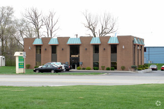 More details for 2905 E 46th St, Indianapolis, IN - Office for Sale