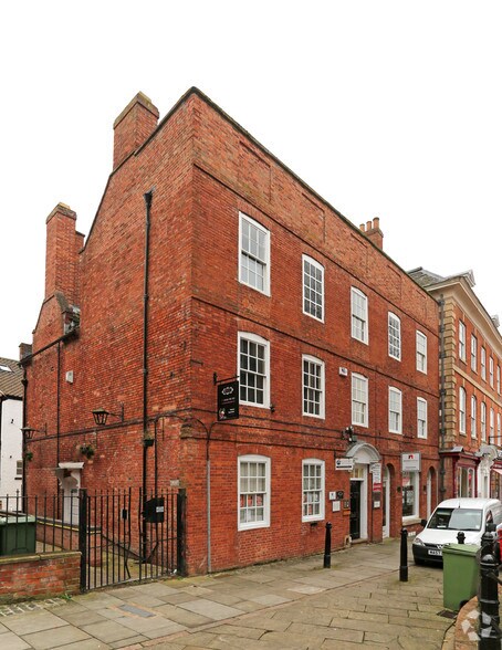 25-26 Market Pl, Newark for sale - Primary Photo - Image 1 of 1