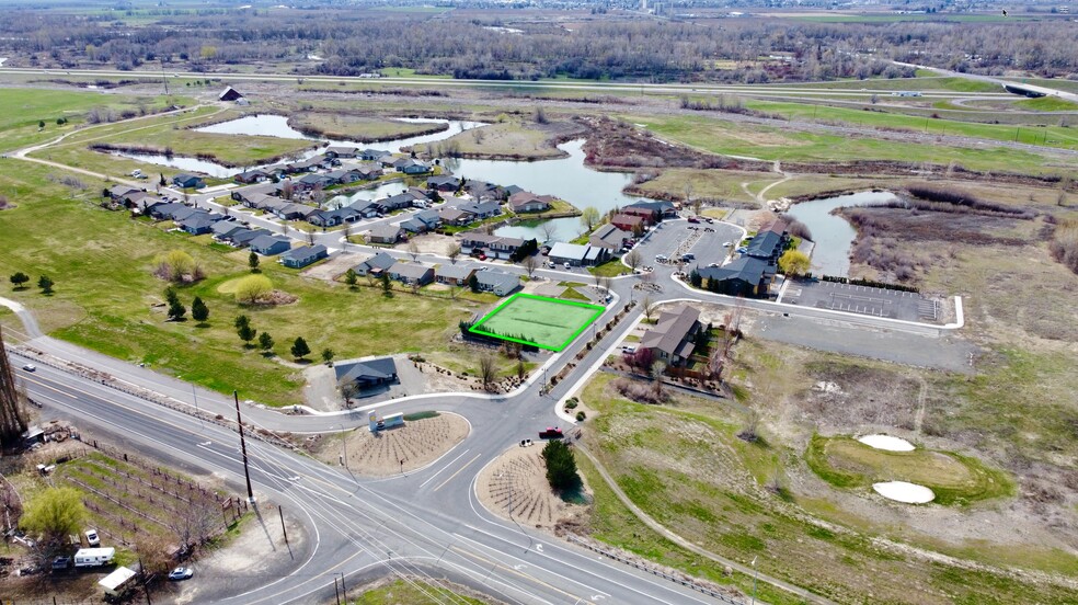 803 Fountain blvd, Zillah, WA for sale - Aerial - Image 2 of 8