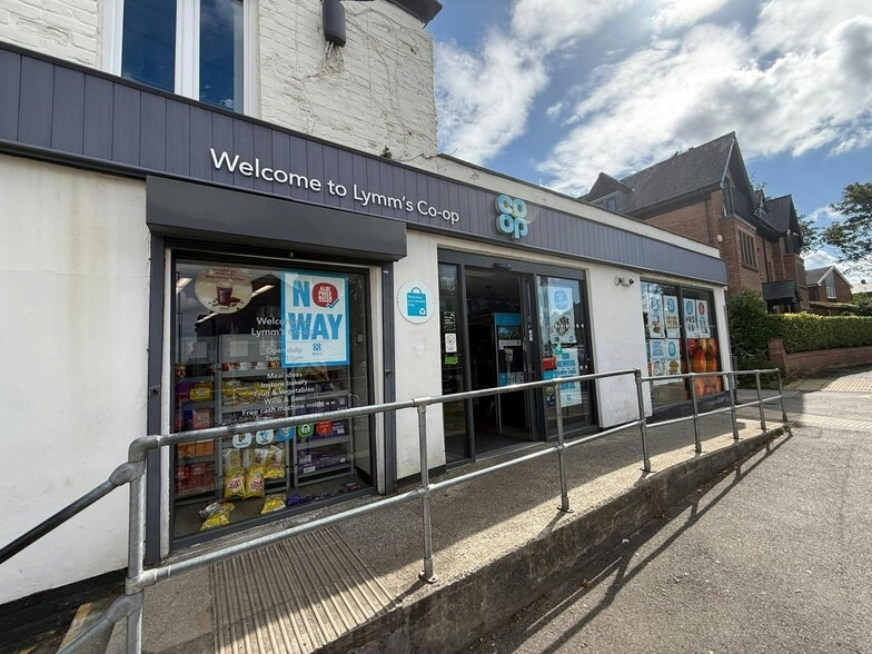 17-19 Booths Hill Rd, Lymm for sale - Building Photo - Image 1 of 7