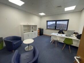 3-5 Kings Ct, Kettering to rent Interior Photo- Image 1 of 1