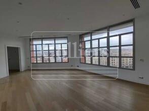 Office in Marseille to rent Interior Photo- Image 2 of 10