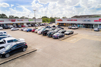 800-900 S Wayside Dr, Houston, TX for rent Building Photo- Image 1 of 5