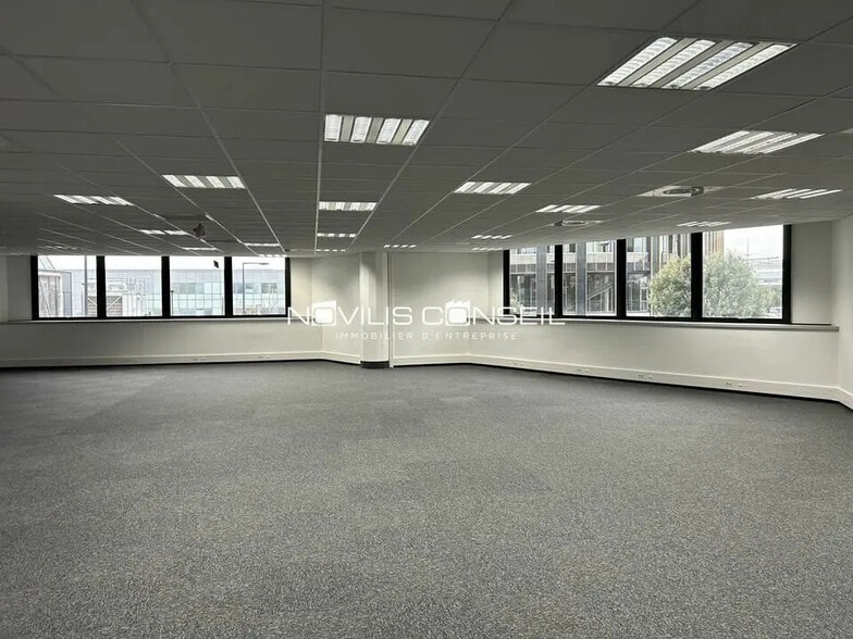 Office in Blagnac to rent - Building Photo - Image 2 of 16