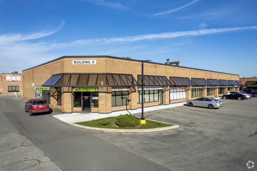 3300 Steeles Ave W, Vaughan, ON for rent - Building Photo - Image 3 of 4