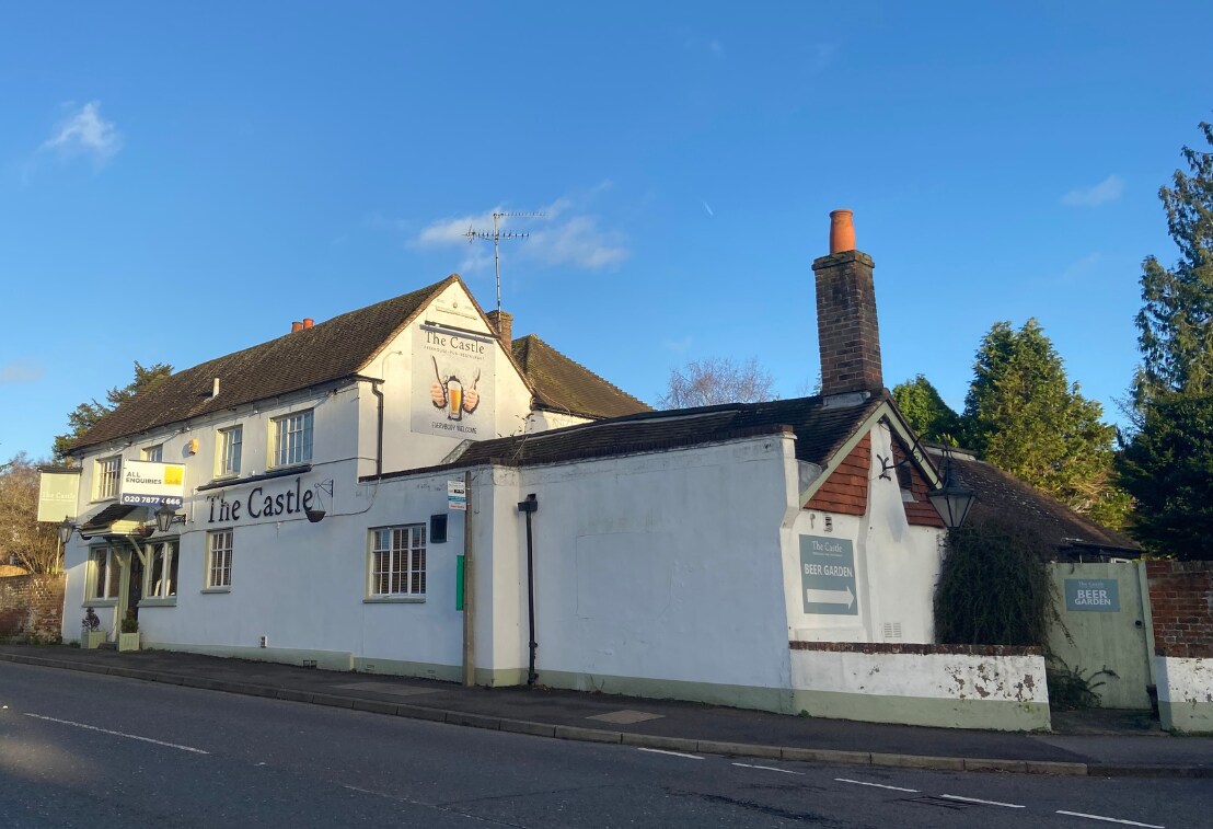 Oxford Rd, Newbury for sale Building Photo- Image 1 of 1