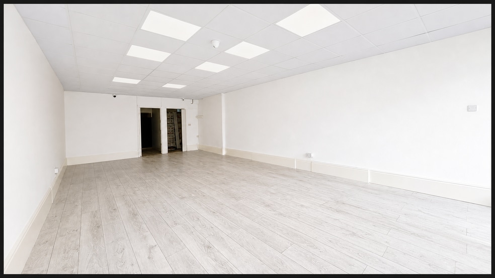 26 Waterloo St, Weston Super Mare to rent - Building Photo - Image 2 of 8