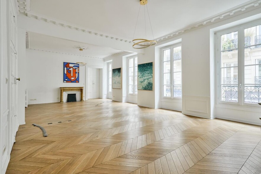 Office in Paris for sale - Building Photo - Image 3 of 8