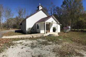 298 Methodist Church Ln, Mcewen, TN for sale Primary Photo- Image 1 of 1