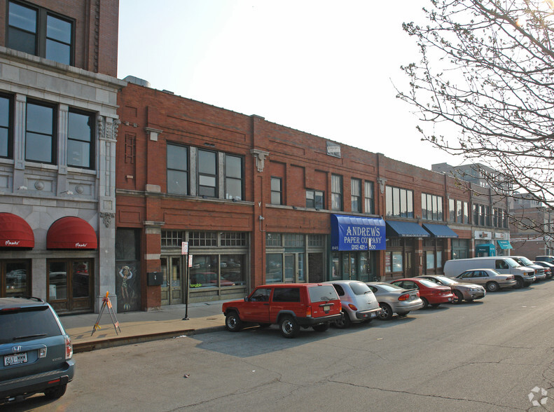 845-855 W Randolph St, Chicago, IL for rent - Building Photo - Image 2 of 9