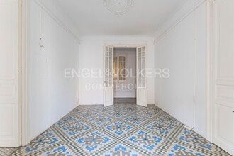 Office in Barcelona, Barcelona to rent Interior Photo- Image 2 of 31
