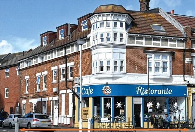 More details for 33 Sea Rd, Boscombe - Retail for Sale
